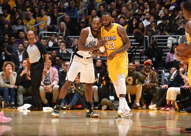 川超凉山队为飞踢裁判道歉：将加强管理，涉事球员交公安处理（川超凉山队就飞踢裁判事件致歉：将强化管理，涉事球员移交警方处理）