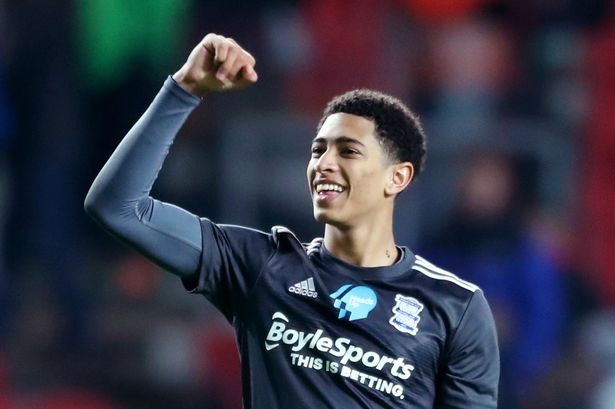 Shams：独行侠中锋莱夫利将接受手术，赛季报销（Shams：独行侠中锋莱夫利将进行手术，本季提前报销）