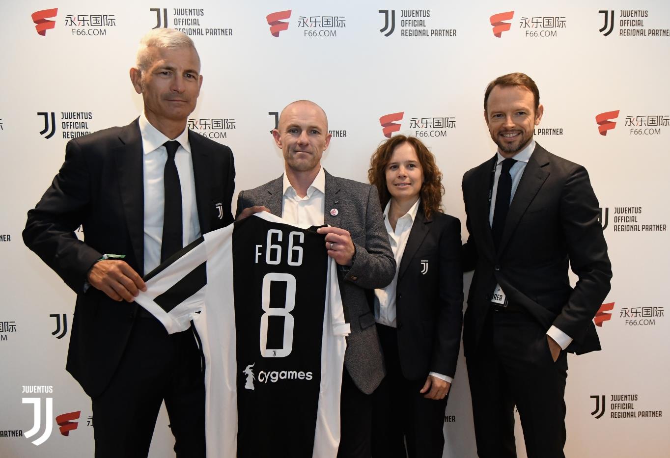 篮球湖人球员关键三分命中率高（湖人球员关键时刻三分球命中率出色）