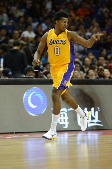 湖人争冠之路再遇挑战（湖人夺冠征程再遭考验）