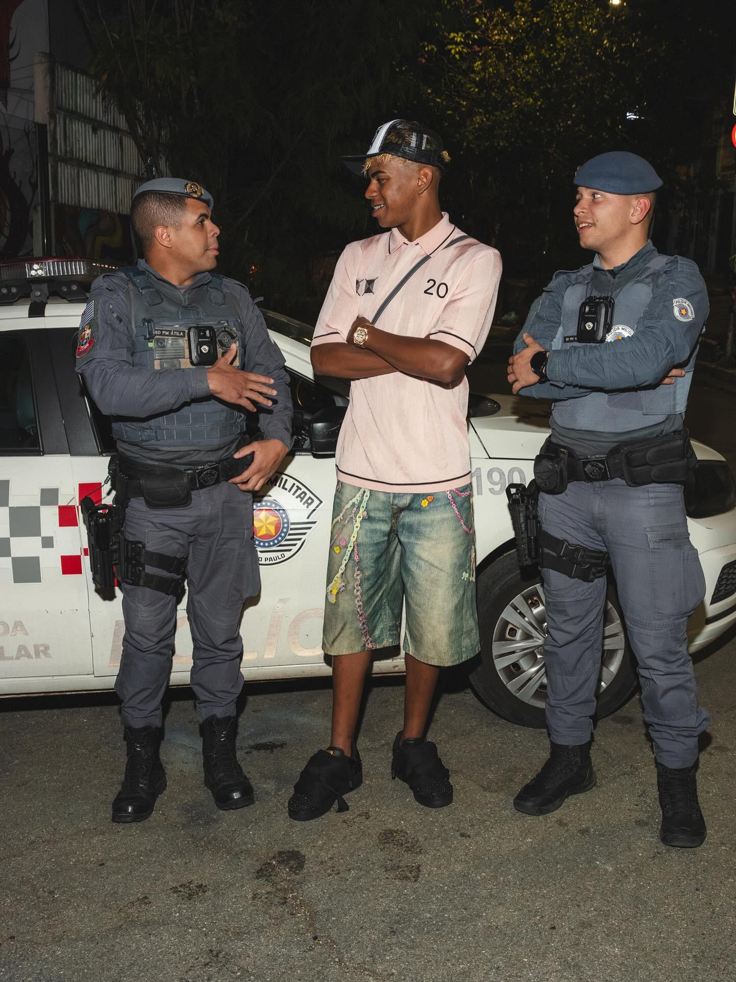 状态火热！库兹马17中13轰赛季新高31分（库兹马手感爆棚：17投13中砍下赛季最高31分）