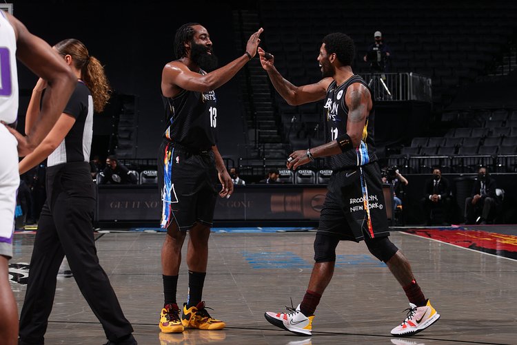 欧冠淘汰赛前瞻：拜仁客战曼城,（欧冠淘汰赛前瞻：拜仁客场挑战曼城）