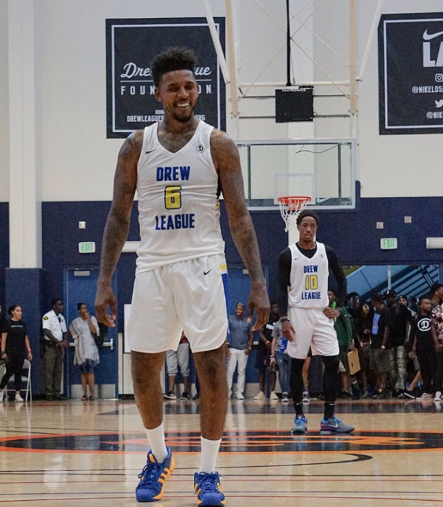 曼城外租小将雷斯：从游戏操控哈兰德到成为队友，太有成就感（曼城外租小将雷斯：从游戏里操控哈兰德到现实并肩作战，成就感拉满）