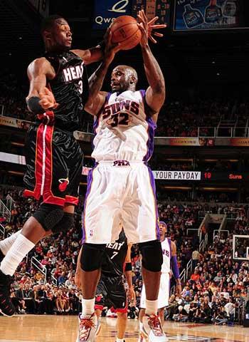 英超多队明确问询巴特萨吉，意甲新星引关注（多家英超队已询价巴特萨吉，意甲新星备受关注）