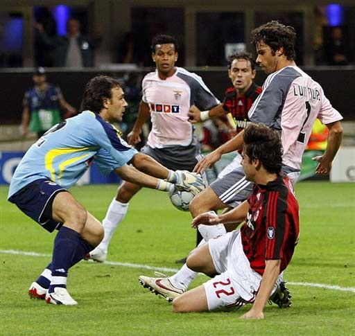 卡斯尔生涯百场，跻身1500+400+400+100三分名单（卡斯尔迎来生涯第100战，晋级1500分400板400助100三分俱乐部）