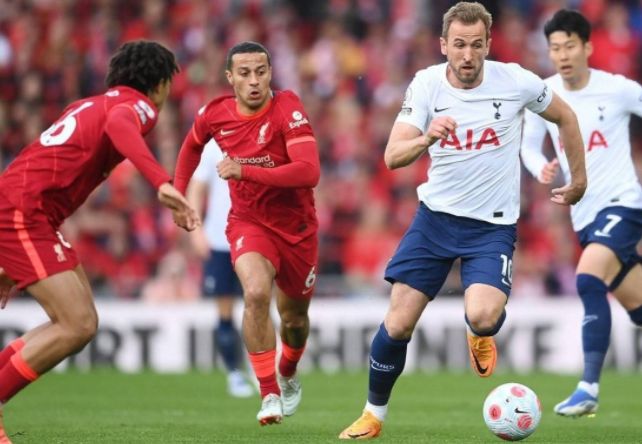 可怜的状元！球队不培养，国家队不重视，才20岁，场均仅11+3+1！（状元遭冷遇：俱乐部不肯栽培，国家队也不看重，20岁场均仅11分3篮板1助攻！）