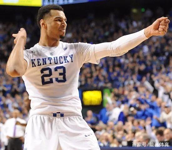 KD：能打圣诞大战让我自豪，和詹姆斯的交手充满压力和活力（KD：能出战圣诞大战让我自豪，与詹姆斯对决压力与激情并存）