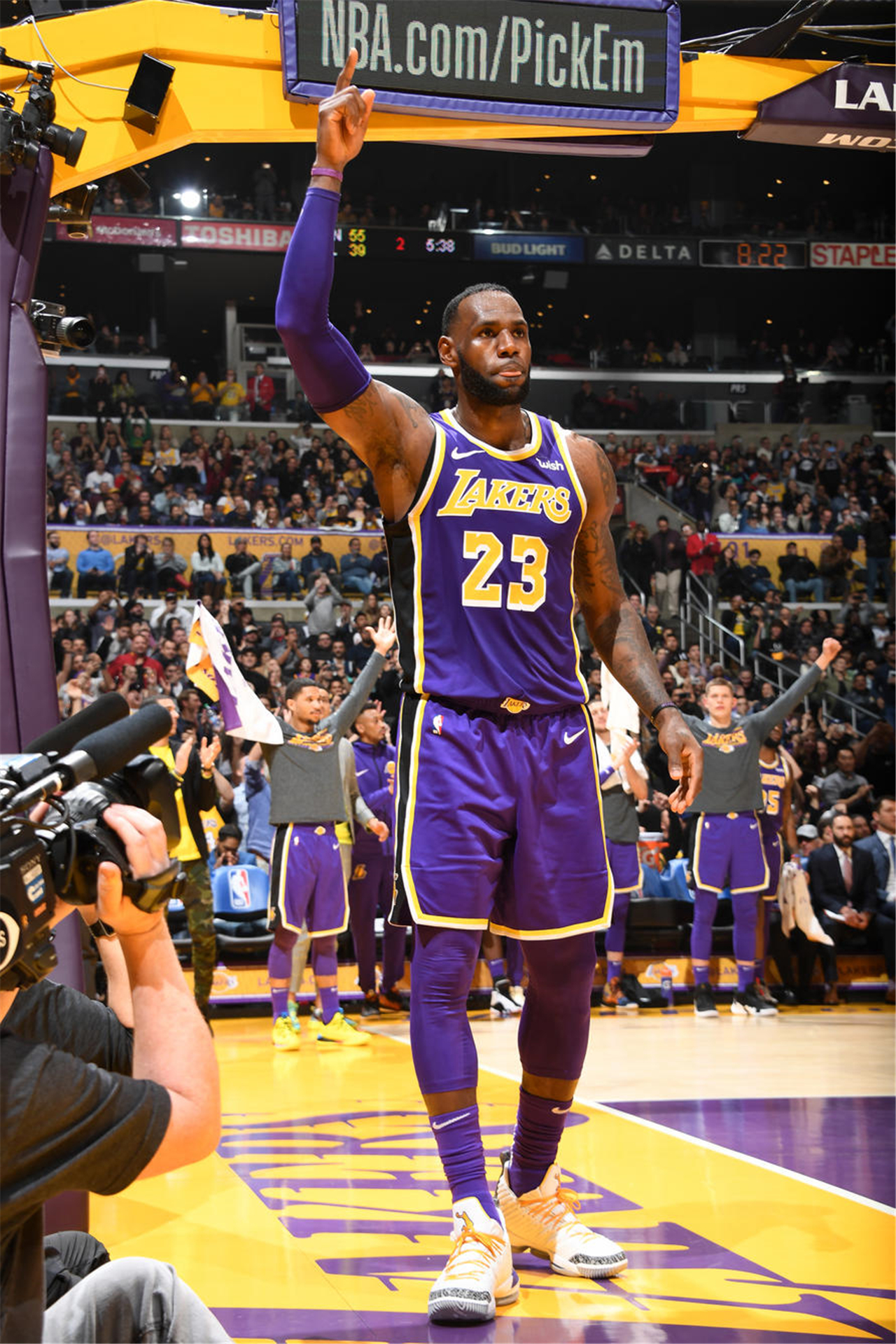 一球未进，却改变整场走势（零进球，却改写比赛走势）