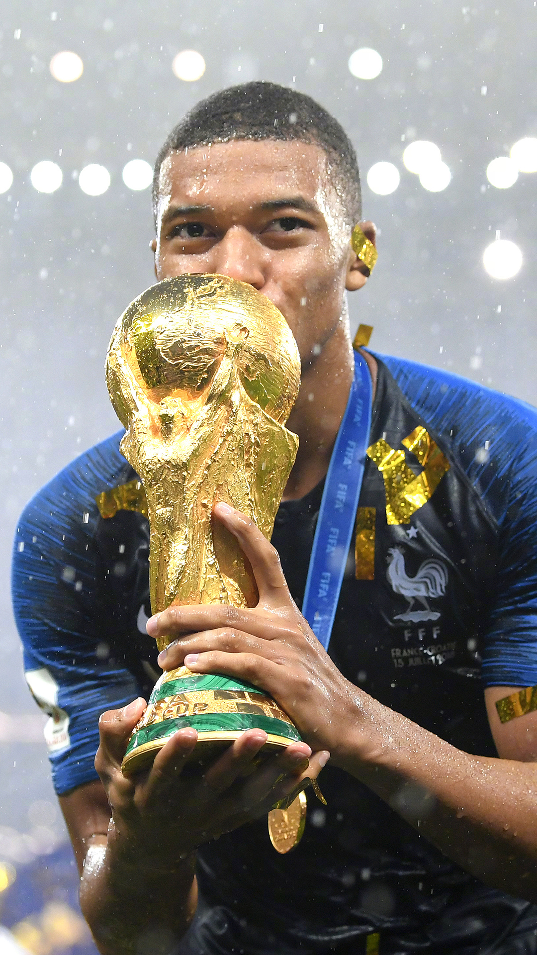 韩K2联半场：金承燮、伊塔洛破门，济州总比分3-0水原（K2联赛半场：金承燮、伊塔洛建功，济州总比分3-0领先水原）